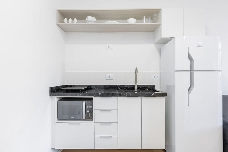 Studio moderno e espaçoso no centro