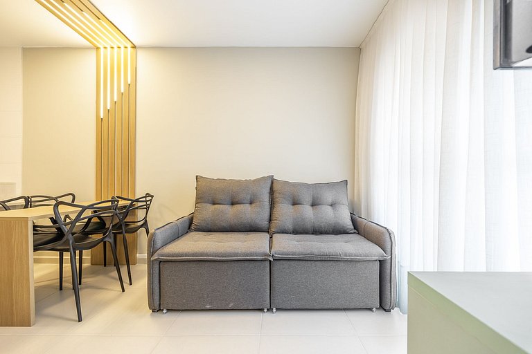 Studio com Sacada no Bairro Água Verde