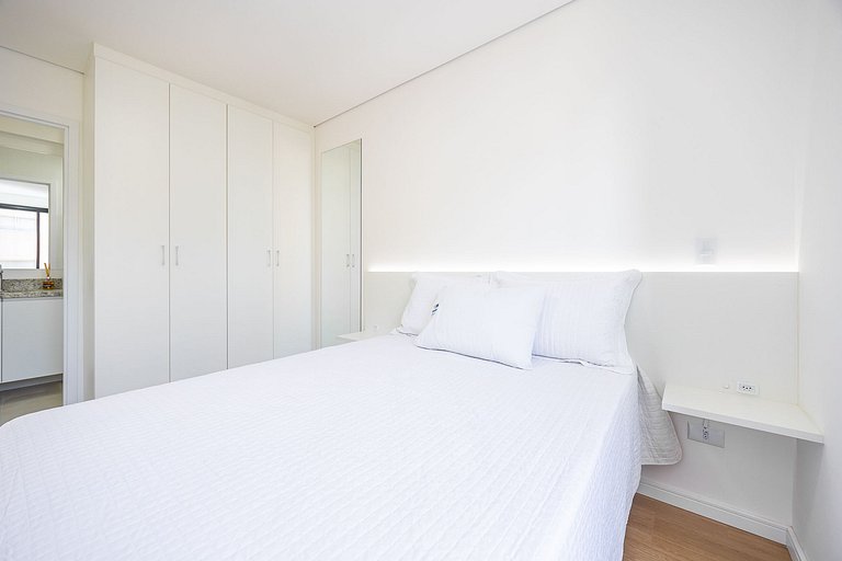 Estudio con balcon