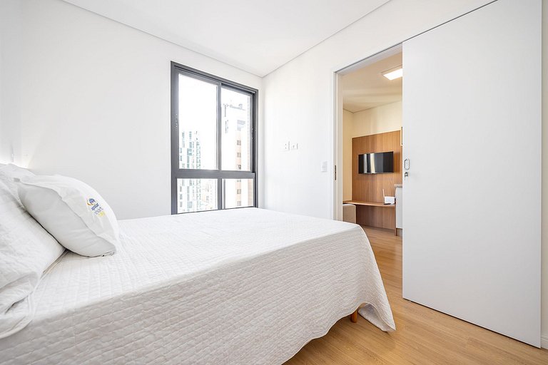Estudio con balcon
