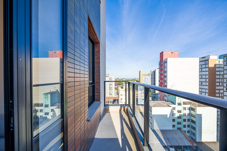 Estudio con balcon