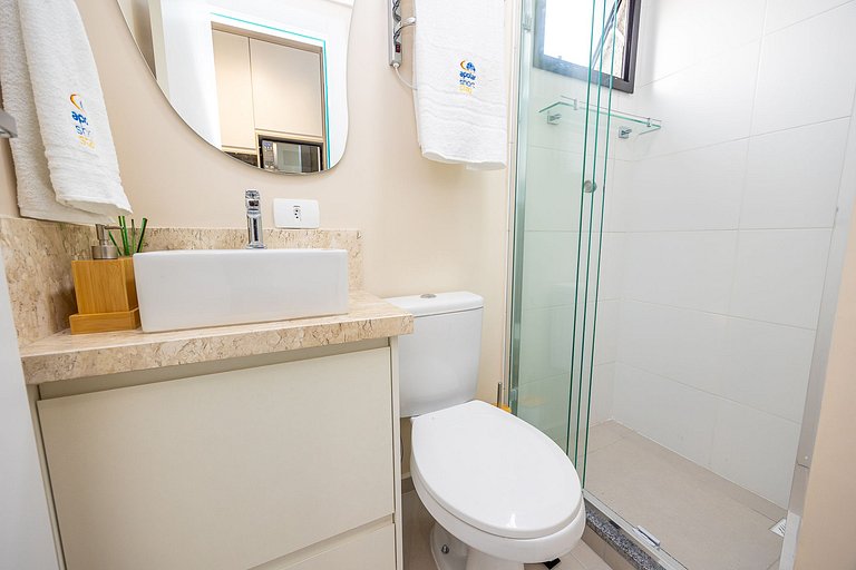 Apartamento finamente decorado no Centro de Curitiba, até 2