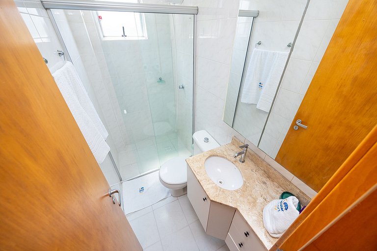 Apartamento finamente decorado no bairro Jardim Botânico, em