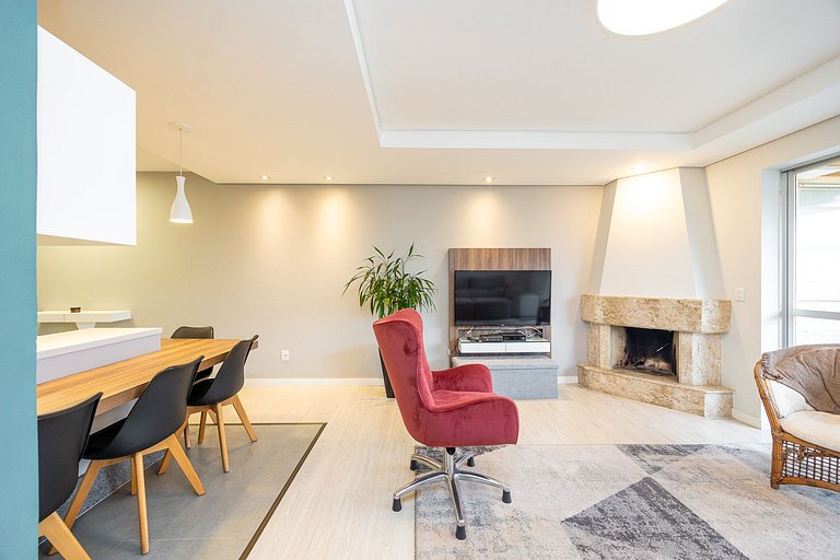 Apartamento 3 quartos, sendo 1 suíte, no Bigorrilho, m²