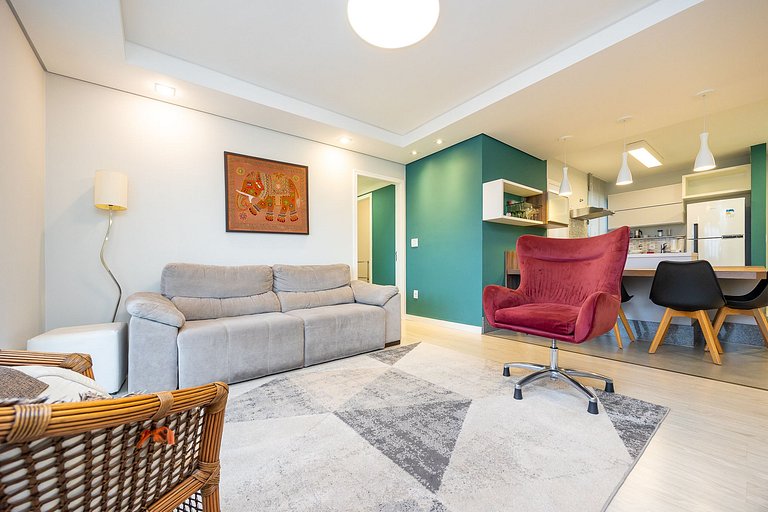 Apartamento 3 quartos, sendo 1 suíte, no Bigorrilho, m²