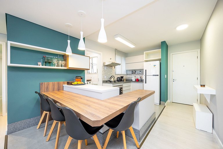 Apartamento 3 quartos, sendo 1 suíte, no Bigorrilho, m²