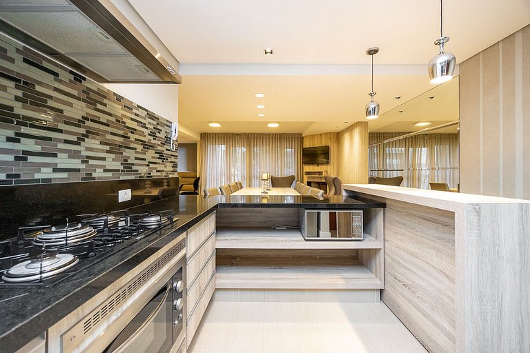 Apartamento 3 quartos, sendo 1 suíte, no Bigorrilho, m²