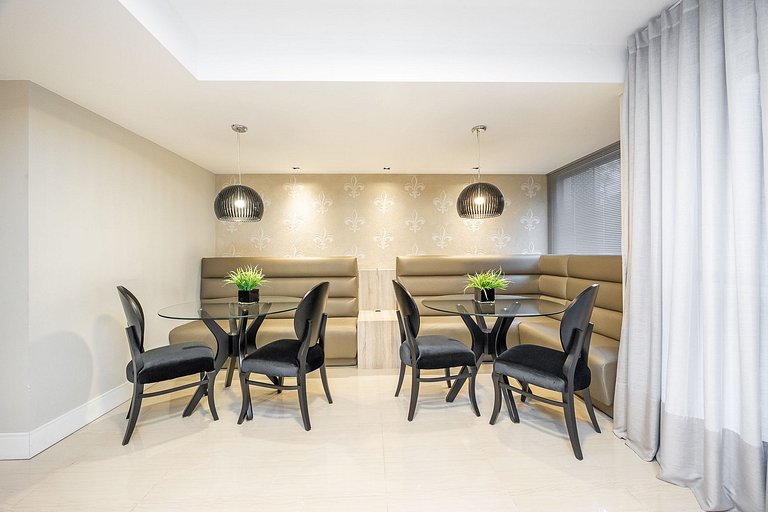 Apartamento 3 quartos, sendo 1 suíte, no Bigorrilho, m²