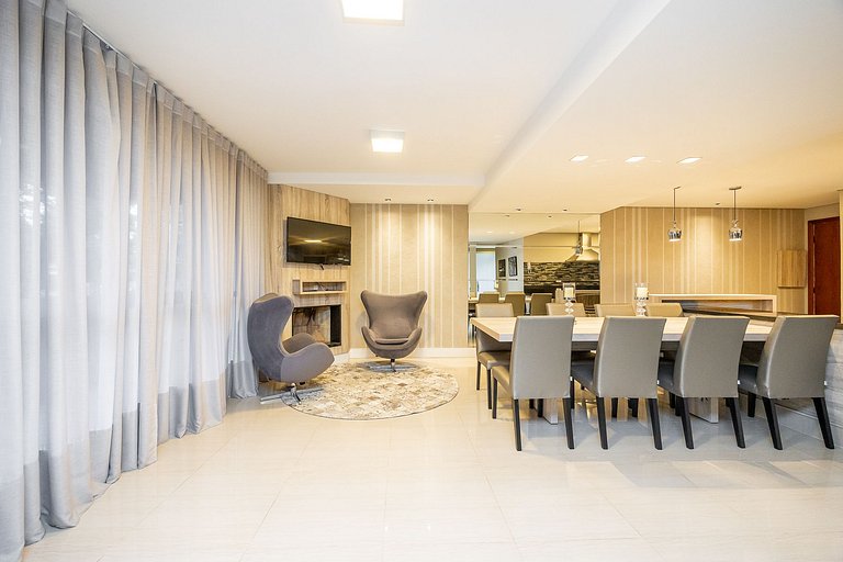 Apartamento 3 quartos, sendo 1 suíte, no Bigorrilho, m²
