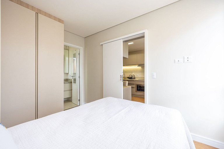Ref 10291 | Apartamento finamente decorado, no Centro de Cur