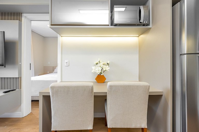 Ref 10291 | Apartamento finamente decorado, no Centro de Cur