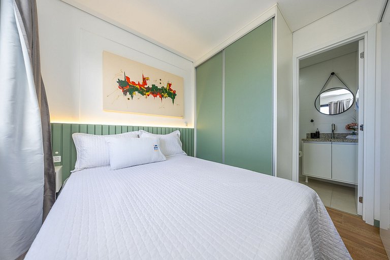 Ref:10313 Studio finamente decorado em Curitiba, até 2 pesso