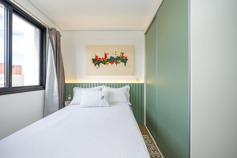 Ref:10313 Studio finamente decorado em Curitiba, até 2 pesso
