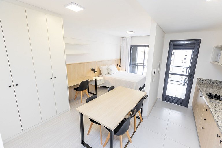 Ref 10272 | Studio no Bigorrilho, totalmente mobiliado para