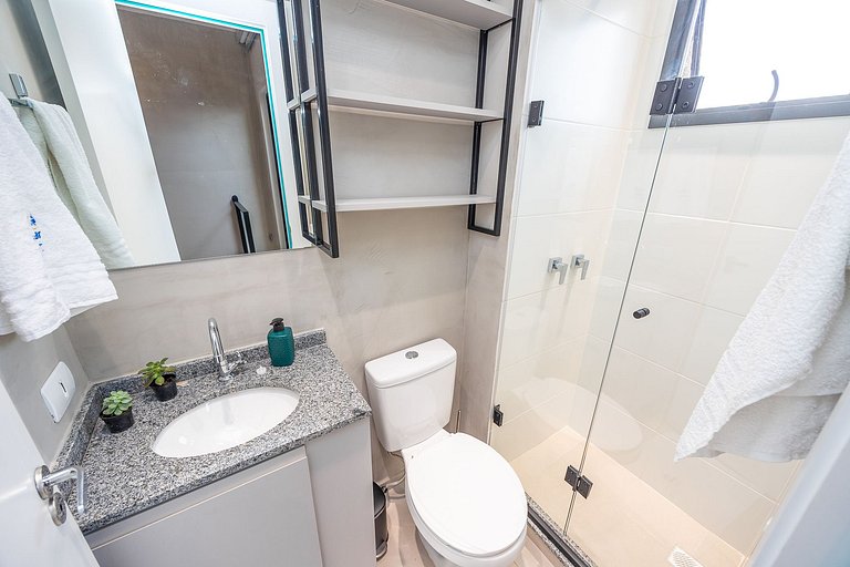 Ref 10258 | Studio Duplex finamente decorado em Curitiba, à