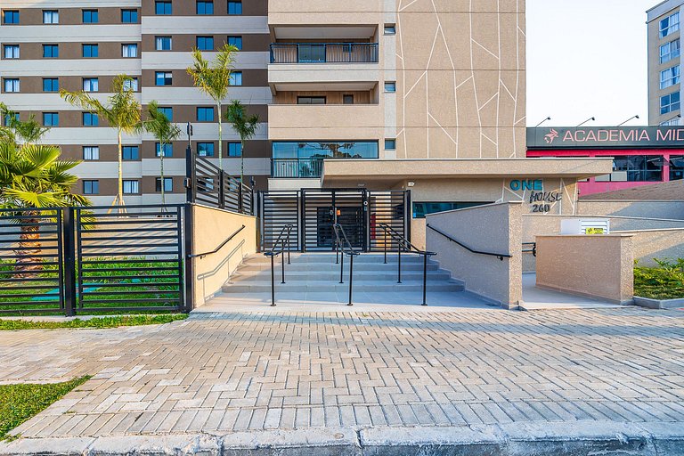 Ref 10291 | Apartamento finamente decorado, no Centro de Cur