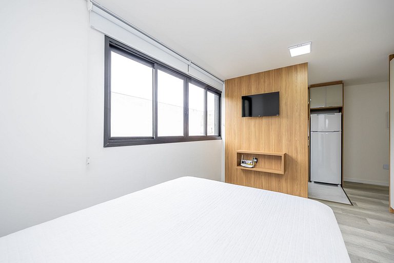 Ref 10283| Studio finamente decorado no Rebouças, até 2 pess