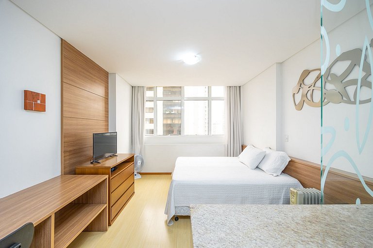 Ref 10259 | Apartamento finamente decorado, no Centro de Cur