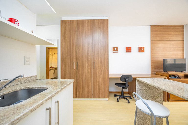 Ref 10259 | Apartamento finamente decorado, no Centro de Cur