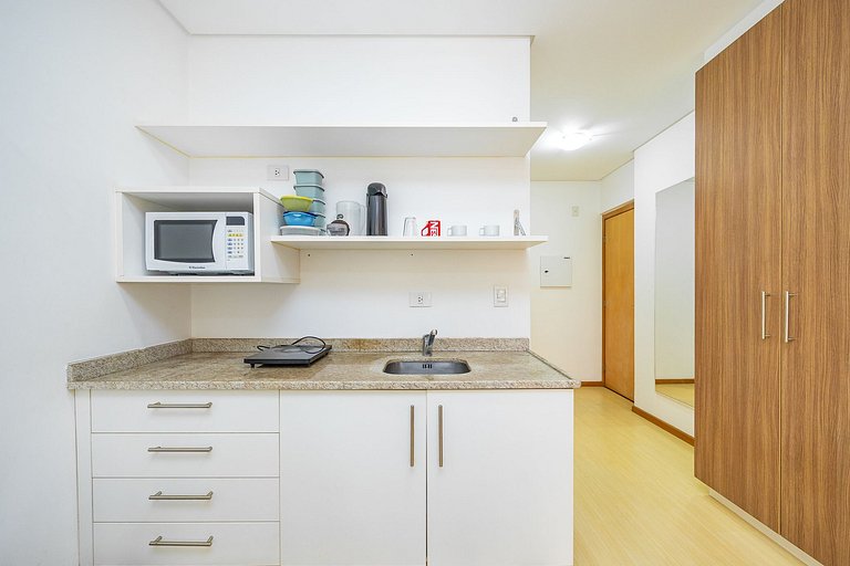 Ref 10259 | Apartamento finamente decorado, no Centro de Cur
