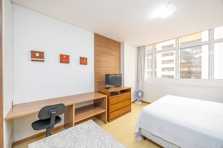 Ref 10259 | Apartamento finamente decorado, no Centro de Cur