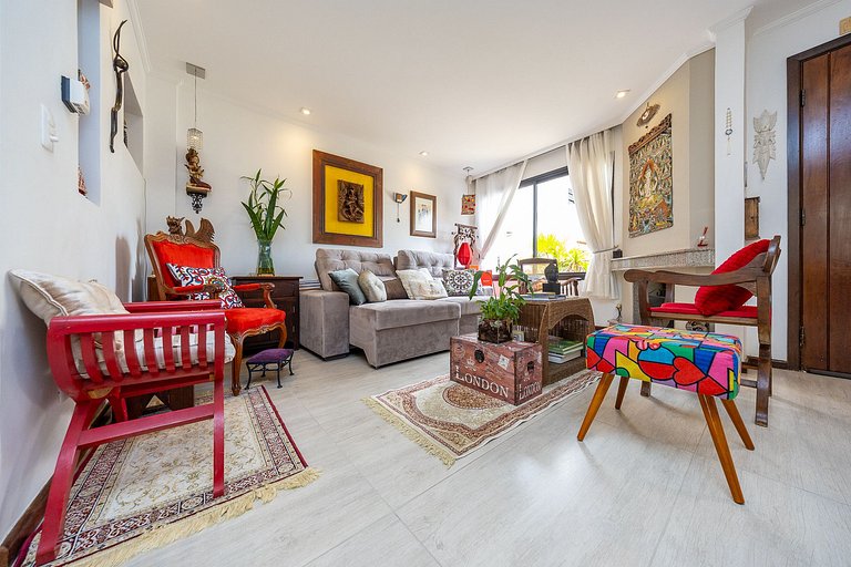 REF 10294 | Triplex 3 quartos, sendo 3 suítes, no Hugo Lange