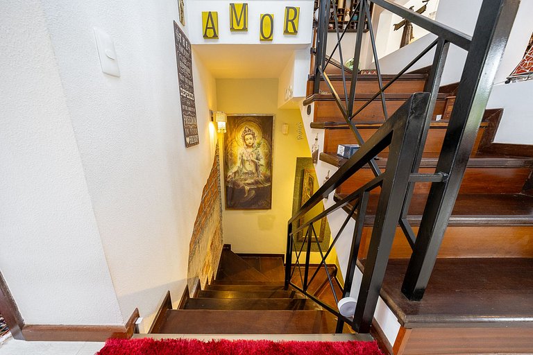 REF 10294 | Triplex 3 quartos, sendo 3 suítes, no Hugo Lange