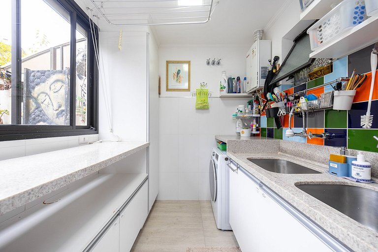 REF 10294 | Triplex 3 quartos, sendo 3 suítes, no Hugo Lange