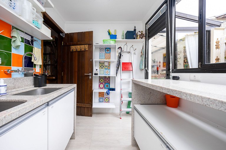 REF 10294 | Triplex 3 quartos, sendo 3 suítes, no Hugo Lange