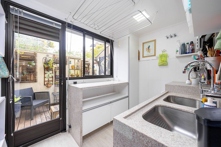 REF 10294 | Triplex 3 quartos, sendo 3 suítes, no Hugo Lange