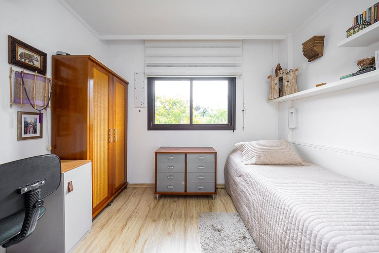 REF 10294 | Triplex 3 quartos, sendo 3 suítes, no Hugo Lange
