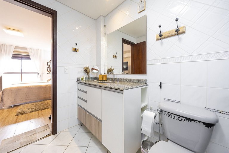REF 10294 | Triplex 3 quartos, sendo 3 suítes, no Hugo Lange