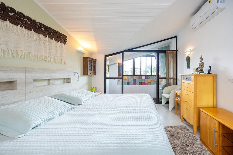 REF 10294 | Triplex 3 quartos, sendo 3 suítes, no Hugo Lange