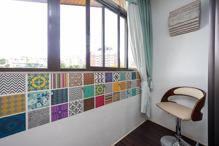REF 10294 | Triplex 3 quartos, sendo 3 suítes, no Hugo Lange