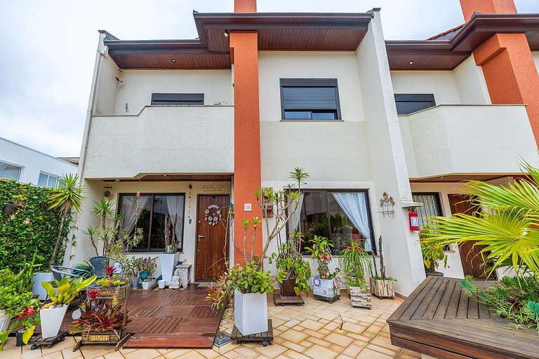 REF 10294 | Triplex 3 quartos, sendo 3 suítes, no Hugo Lange