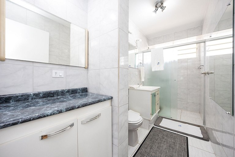 Apartamento 3 quartos finamente decorado no Batel, 110m²