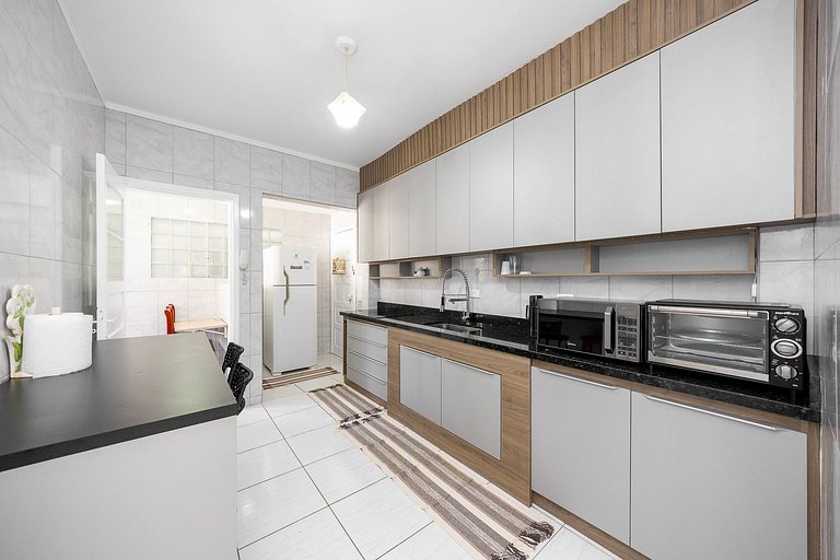 Apartamento 3 quartos finamente decorado no Batel, 110m²