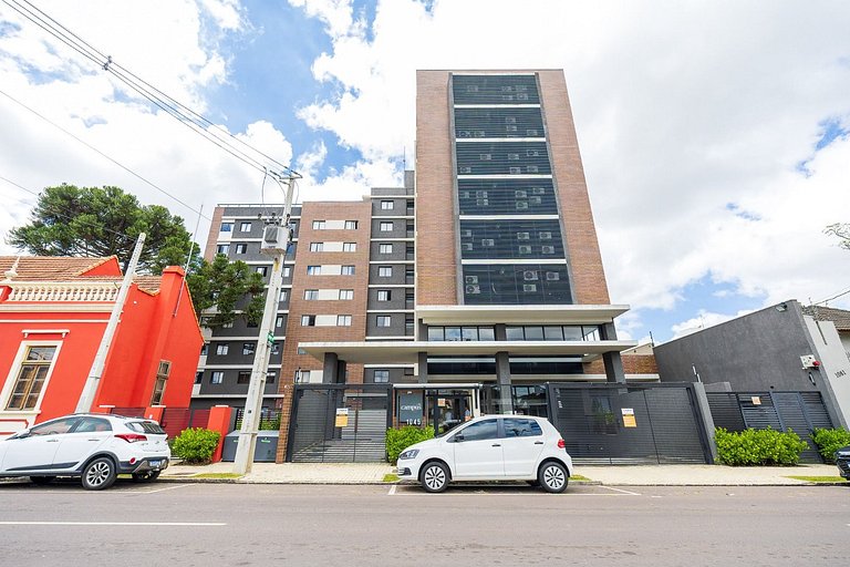 Estudio finamente decorado no Centro de Curitiba, até 2 pess