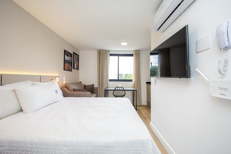 Ref 10298 | Studio finamente decorado em Curitiba, até 2 pes