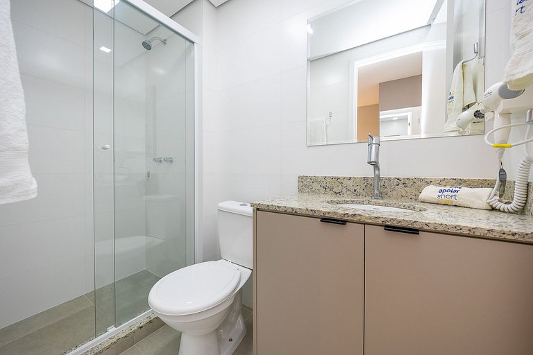 Ref 10298 | Studio finamente decorado em Curitiba, até 2 pes