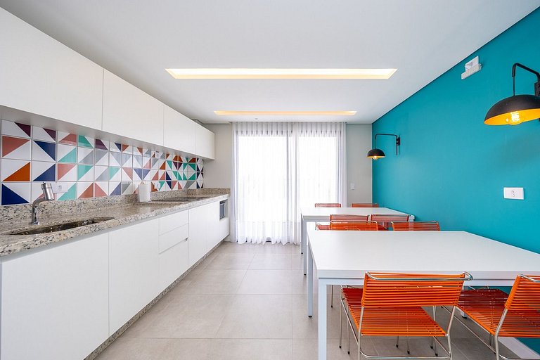 Ref 10303 | Estúdio finamente decorado em Curitiba, até 2 pe