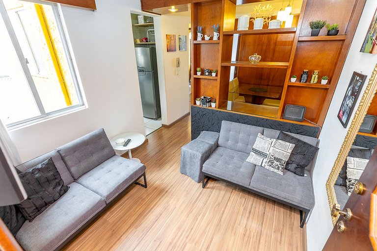 Lindo apartamento 2 quartos no centro de Curitiba.