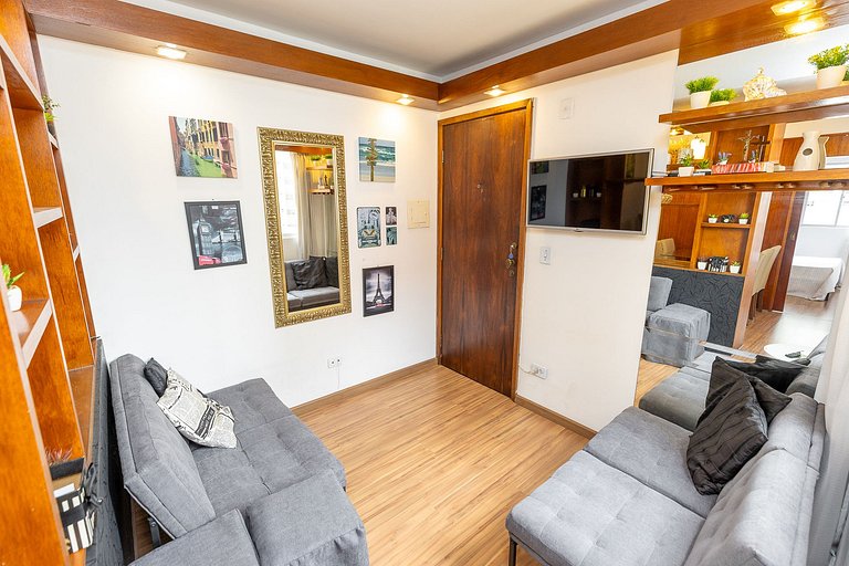 Lindo apartamento 2 quartos no centro de Curitiba.