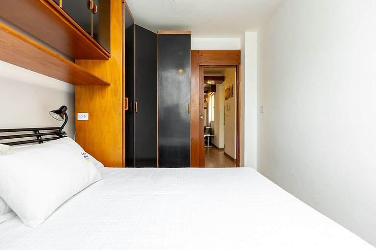 Lindo apartamento 2 quartos no centro de Curitiba.