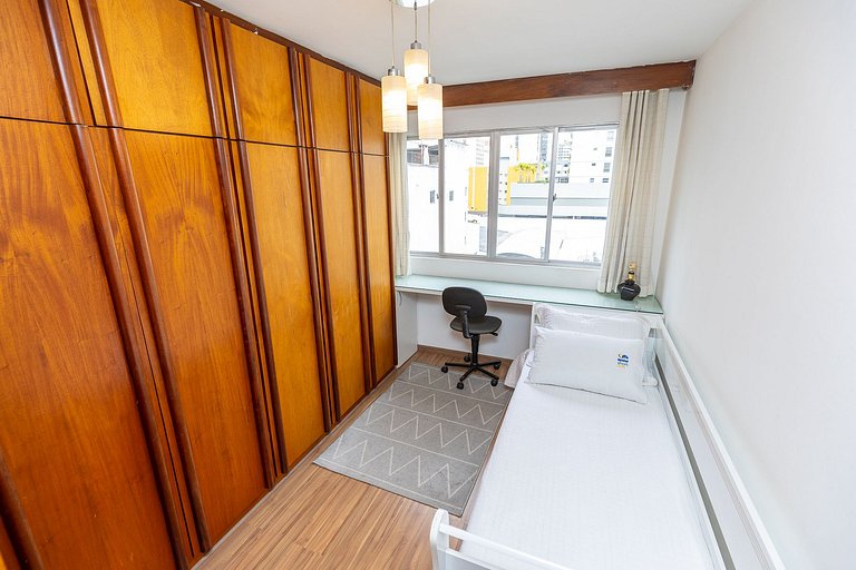 Lindo apartamento 2 quartos no centro de Curitiba.