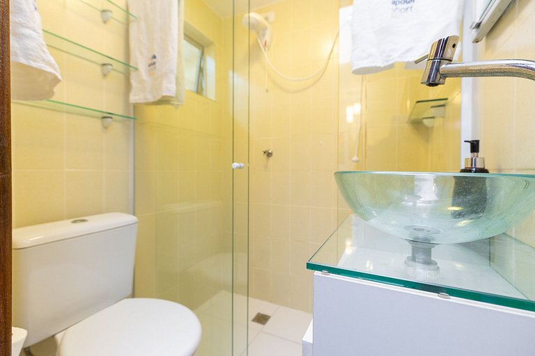 Lindo apartamento 2 quartos no centro de Curitiba.