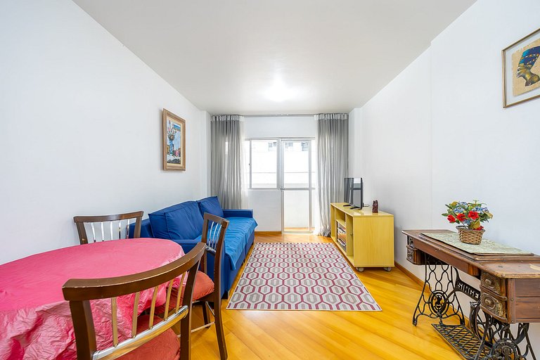 Apartamento 2 quartos finamente decorado em Curitiba, até 4