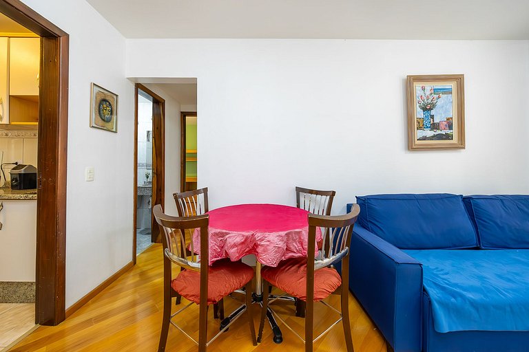Apartamento 2 quartos finamente decorado em Curitiba, até 4