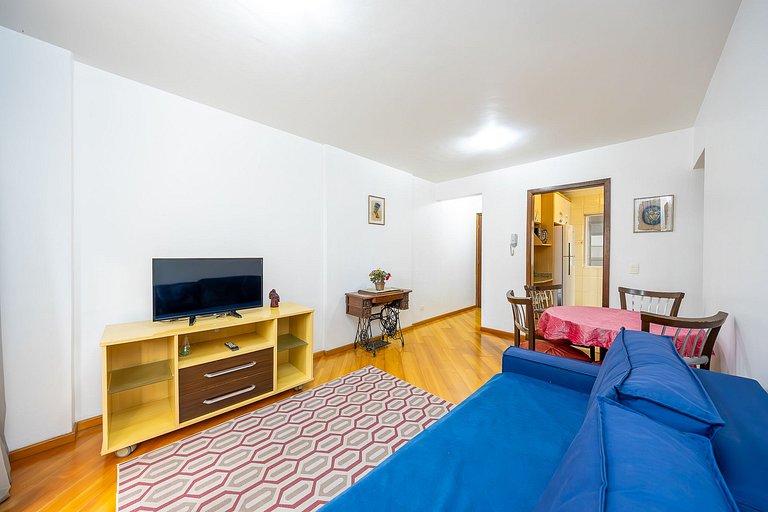 Apartamento 2 quartos finamente decorado em Curitiba, até 4