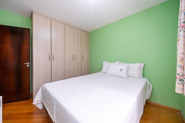 Apartamento 2 quartos finamente decorado em Curitiba, até 4
